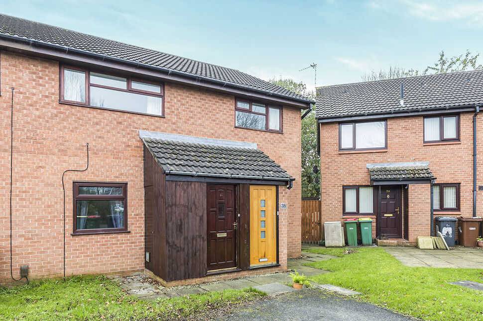 2 bedroom  Flat to rent