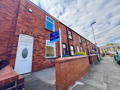 Lever Street, 3 bedroom Mid Terrace House to rent, £1,000 pcm