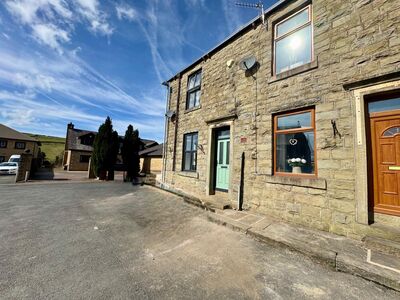 2 bedroom End Terrace House to rent