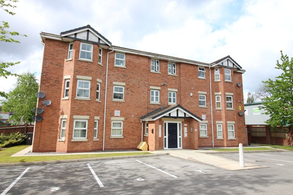 Main image of 1 bedroom Flat to rent, Paisley Park, Farnworth, Greater Manchester, BL4