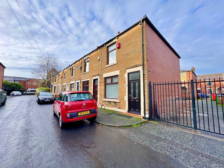 Main image of 2 bedroom End Terrace House to rent, Atkinson Street, Rochdale, Greater Manchester, OL11