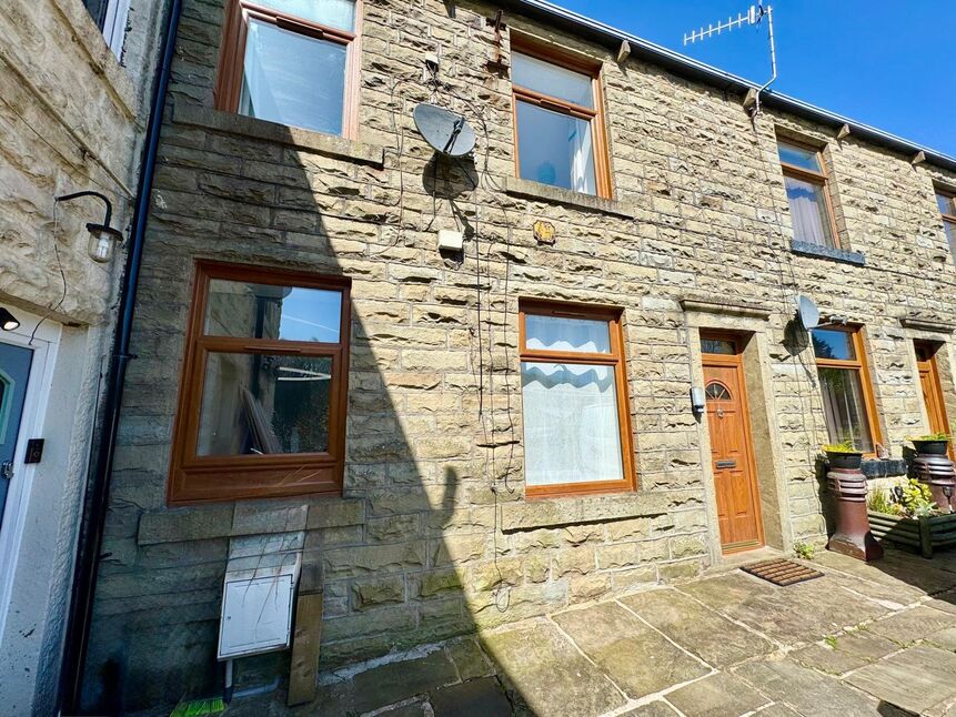 Main image of 2 bedroom Mid Terrace House to rent, Holts Buildings, Bacup, Lancashire, OL13