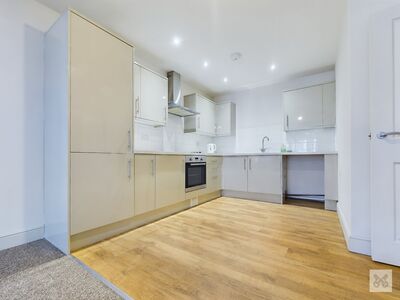2 bedroom  Flat to rent