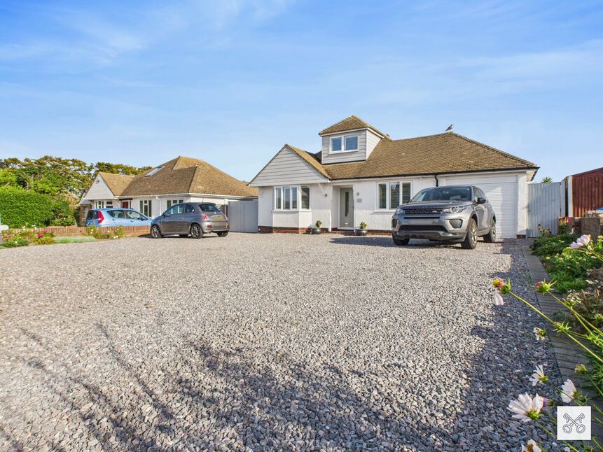 Main image of 4 bedroom Detached House for sale, Kingsgate Avenue, Broadstairs, Kent, CT10