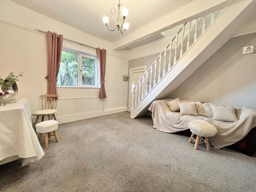 2 bedroom End Terrace House for sale, Park Road, Ramsbottom, BL0 £250,000