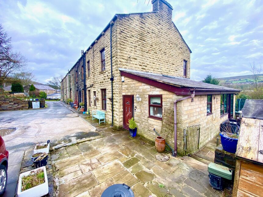 3 bedroom End Terrace House for sale, Holme Terrace, Townsend Fold, BB4