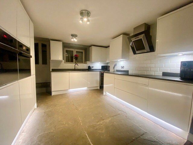 Main image of 4 bedroom End Terrace House for sale, Thornfield Avenue, Rossendale, Lancashire, BB4