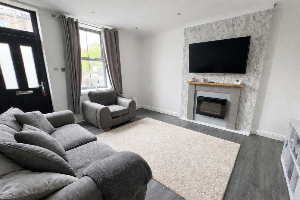 Main image of 2 bedroom End Terrace House for sale, Bridge Street, Lumb, Lancashire, BB4