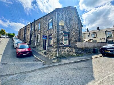 2 bedroom End Terrace House for sale