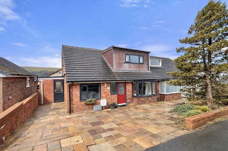 3 bedroom Semi Detached Bungalow for sale