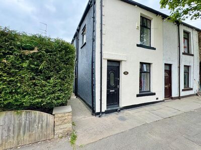 2 bedroom End Terrace House for sale