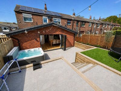 3 bedroom End Terrace House for sale