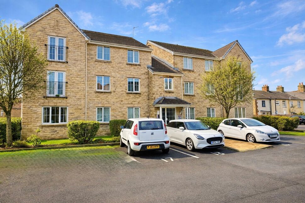 Main image of 2 bedroom Flat for sale, Manchester Road, Haslingden, Lancashire, BB4