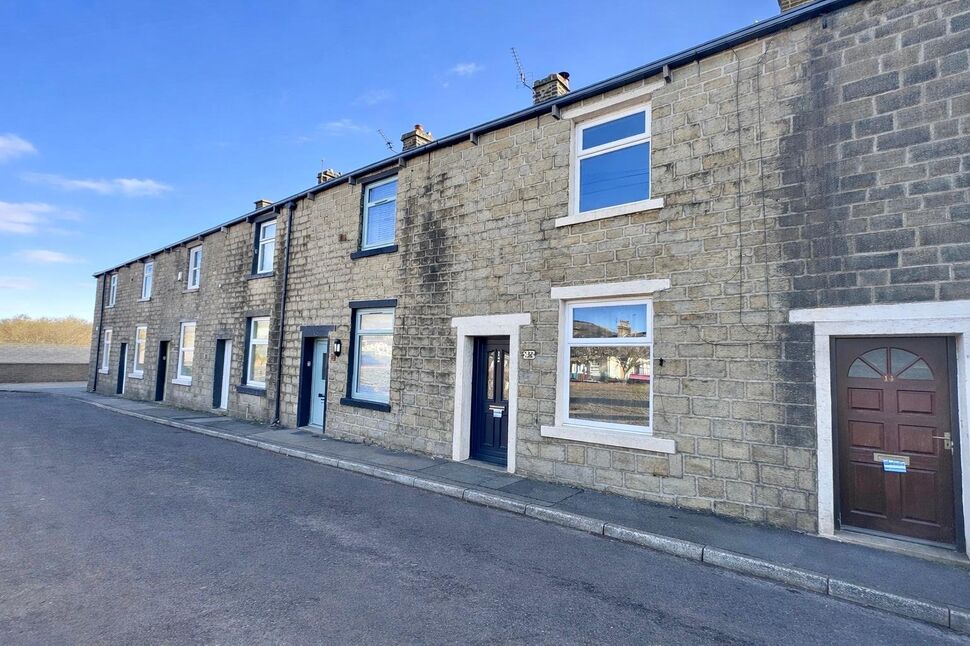 Main image of 2 bedroom Mid Terrace House for sale, South Street, Rawtenstall, Lancashire, BB4