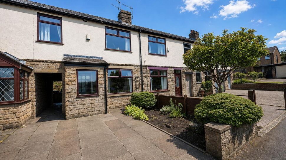 2 bedroom Mid Terrace House for sale