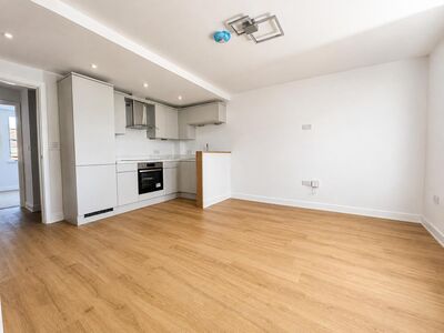 1 bedroom Flat for sale