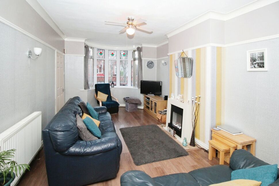 3 bedroom Semi Detached House for sale, Beresford Crescent, Reddish