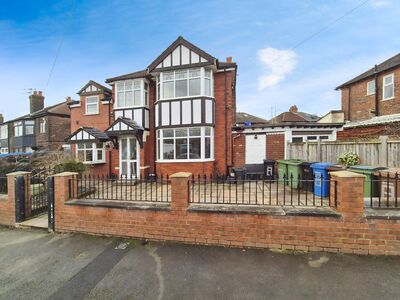 Heswall Road, 5 bedroom Detached House for sale, &pound;495,000