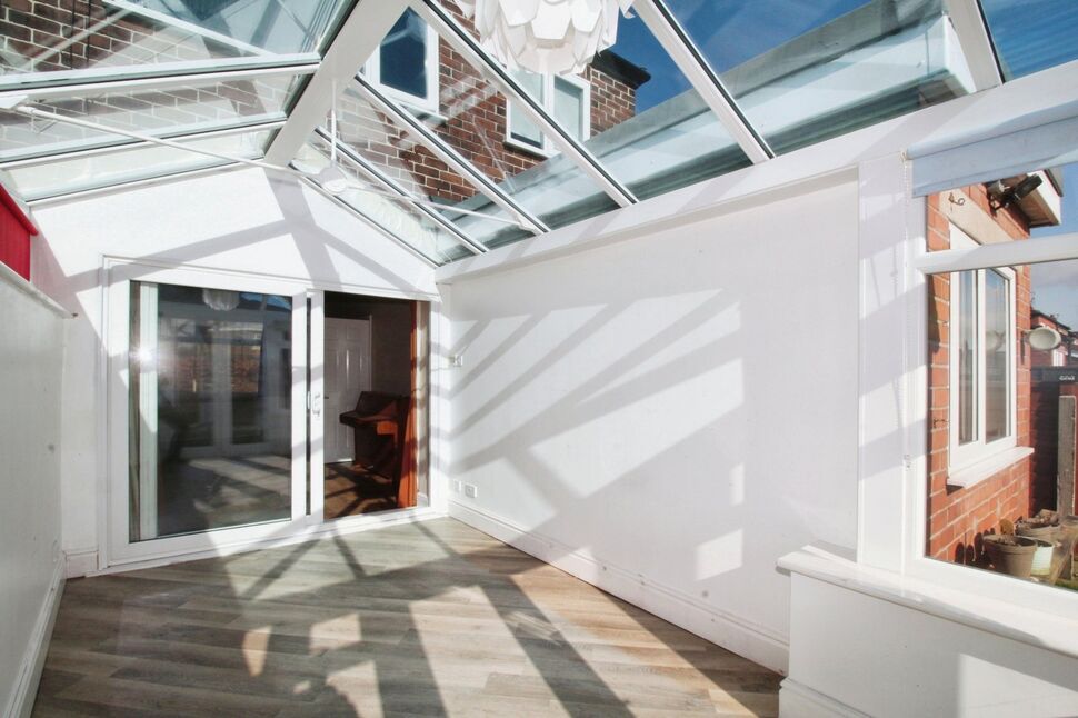 3 bedroom Semi Detached House for sale, Reddish Vale Road, Reddish, SK5