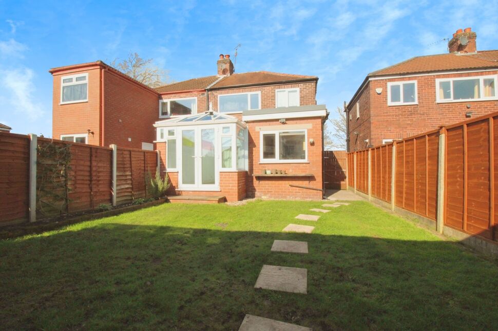 3 bedroom Semi Detached House for sale, Reddish Vale Road, Reddish, SK5