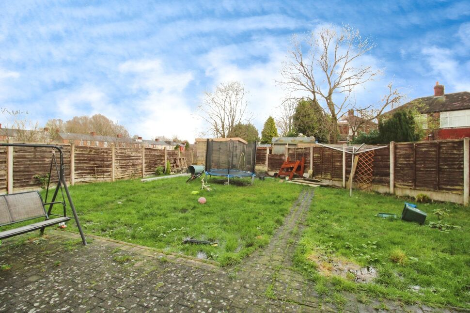 3 bedroom Semi Detached House for sale, Fowler Avenue, Manchester, M18