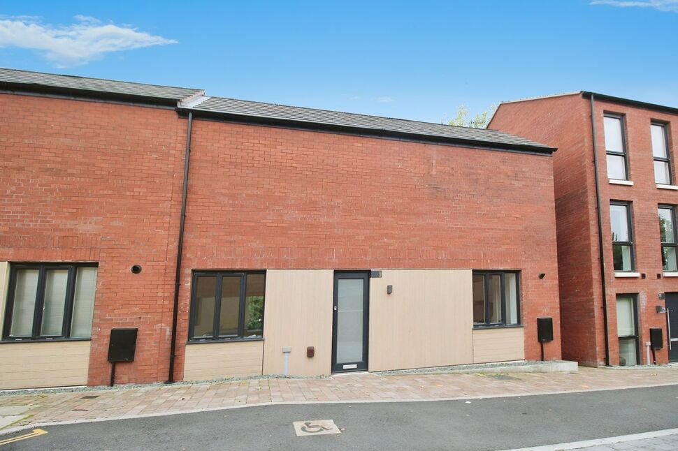 Main image of 2 bedroom End Terrace House to rent, Fairway View, Stockport, Greater Manchester, SK5