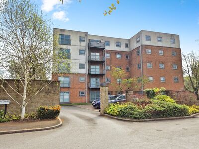 Stamford Street East, 2 bedroom  Flat for sale, £100,000