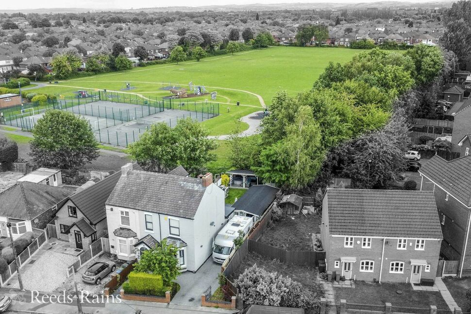 Main image of 5 bedroom Semi Detached House for sale, Thornley Lane South, Stockport, Greater Manchester, SK5