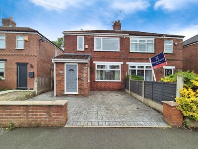 Dalkeith Road, 3 bedroom Semi Detached House for sale, £220,000