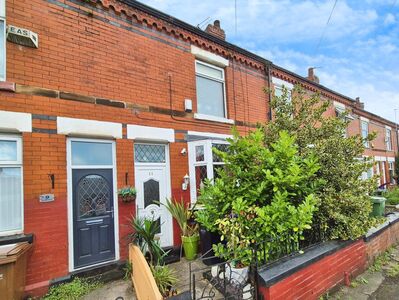 2 bedroom Mid Terrace House for sale