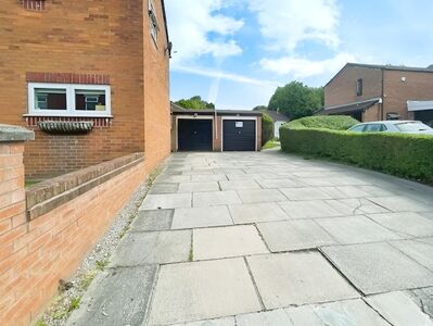 2 bedroom Semi Detached Bungalow for sale