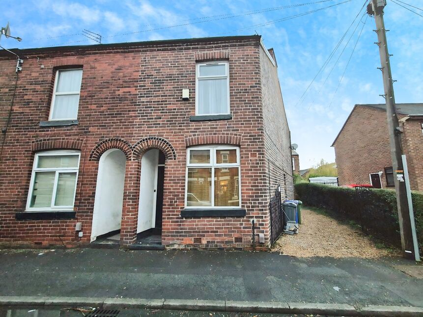 Main image of 2 bedroom End Terrace House to rent, Woodland Avenue, Manchester, Greater Manchester, M18