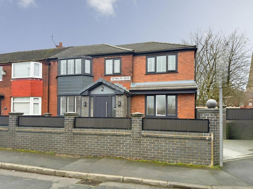 Main image of 4 bedroom House for sale, Reynolds Drive, Manchester, Greater Manchester, M18
