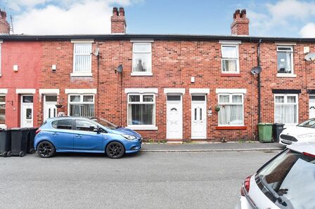 Wallwork Street, 2 bedroom Mid Terrace House to rent, &pound;995 pcm