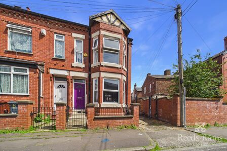 3 bedroom End Terrace House for sale