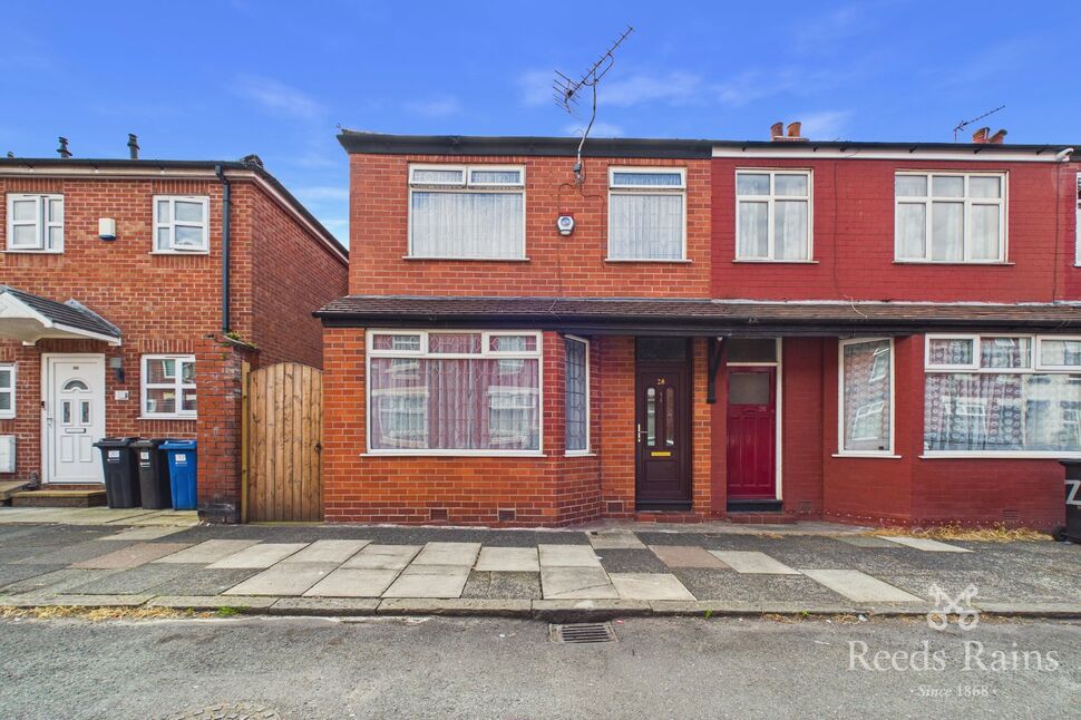 Main image of 2 bedroom End Terrace House for sale, Boscombe Street, Stockport, Greater Manchester, SK5