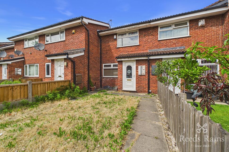 Main image of 2 bedroom Mid Terrace House for sale, Gorton Lane, Manchester, Greater Manchester, M12