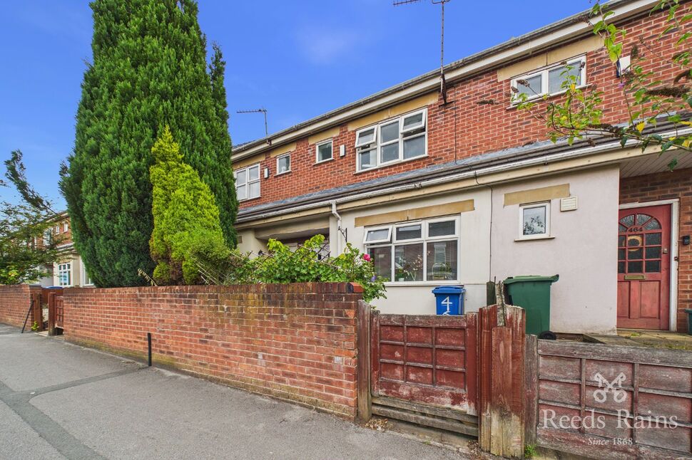 Main image of 2 bedroom Mid Terrace House for sale, Gorton Road, Stockport, Greater Manchester, SK5