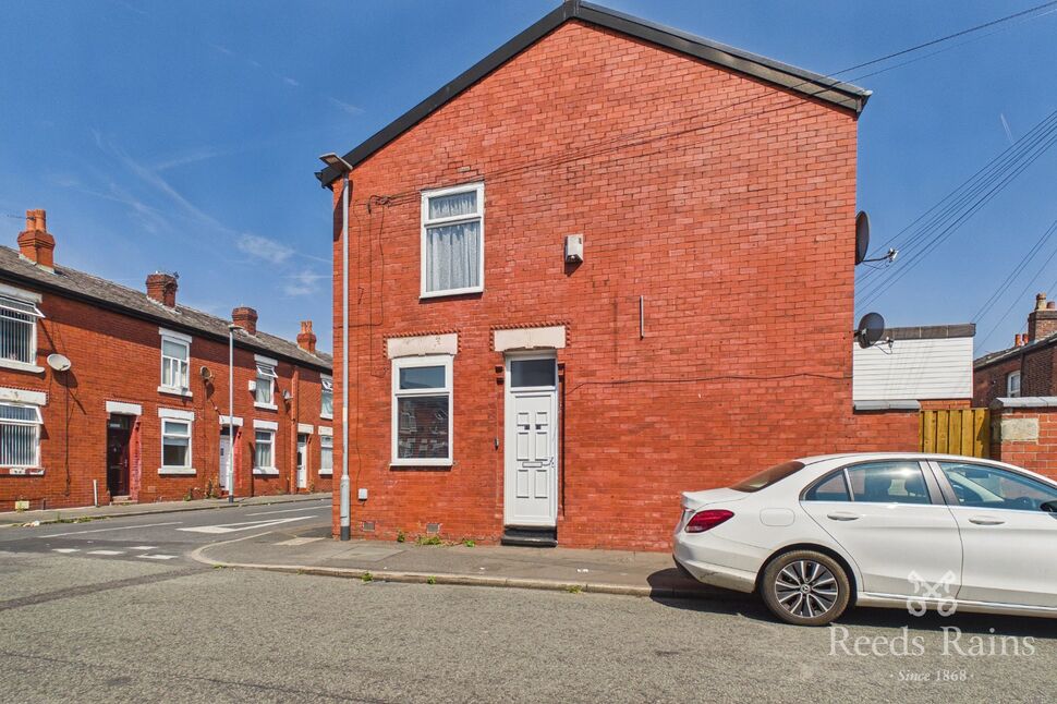 Main image of 2 bedroom End Terrace House for sale, Knutsford Road, Manchester, Greater Manchester, M18