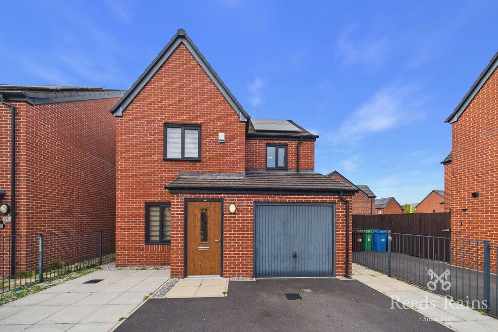 Main image of 3 bedroom Detached House to rent, Beastow Road, Manchester, Greater Manchester, M12