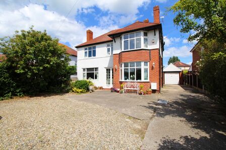 Rhuddlan Road, 4 bedroom Detached House for sale, £305,000