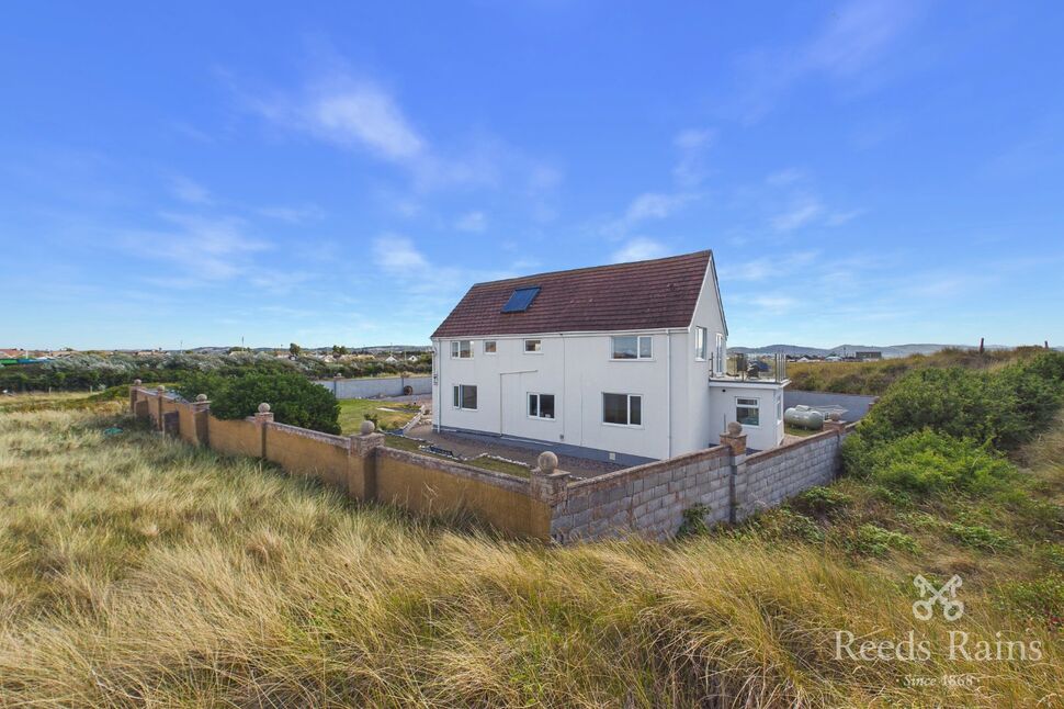 Main image of 4 bedroom Detached House for sale, The Promenade, Kinmel Bay, Conwy, LL18