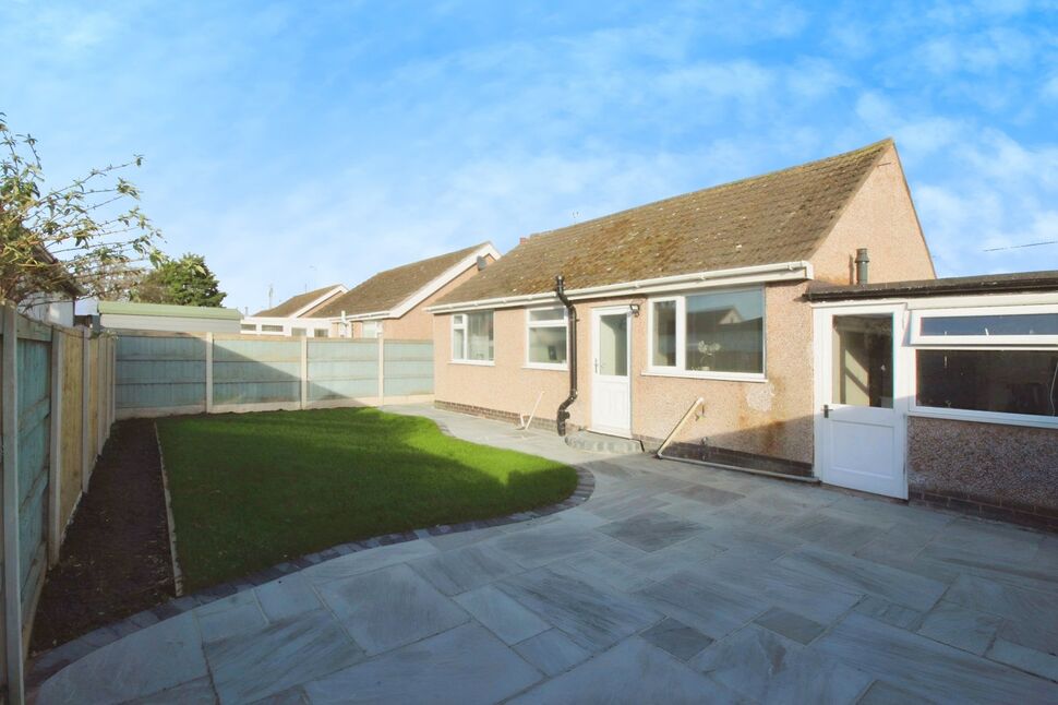 2 bedroom Detached Bungalow for sale, Towyn Way West, Towyn, LL22 £