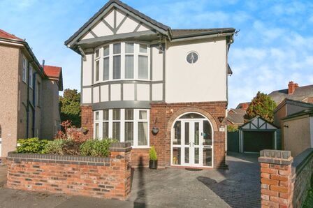 Kinard Drive, 3 bedroom Detached House for sale, £355,000