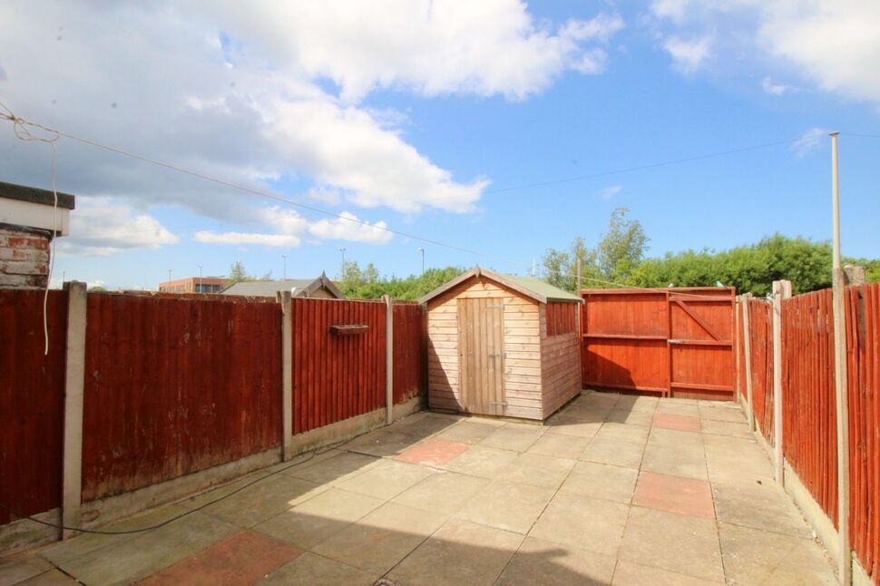 2 bedroom Mid Terrace House for sale, Larkmount Road, Rhyl, LL18 £130,000
