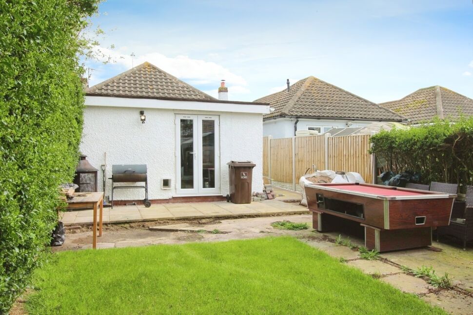 3 bedroom Detached Bungalow for sale, St. Asaph Avenue, Kinmel Bay, LL18 £150,000