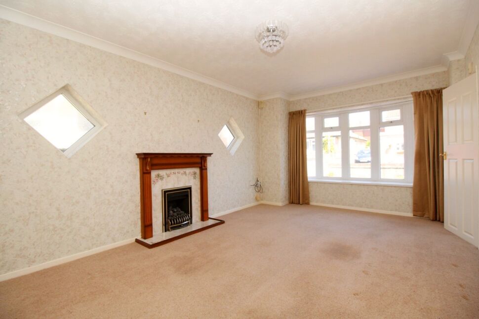 3 bedroom Detached Bungalow for sale, Diane Drive, Rhyl, LL18 £180,000