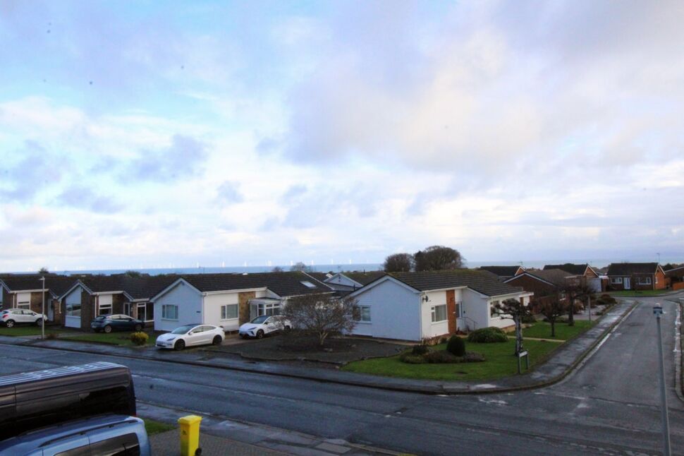 3 bedroom Semi Detached House for sale, Penrhyn Beach West, Penrhyn Bay