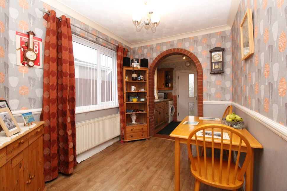 3 bedroom Detached Bungalow for sale, Rosedale Gardens, Rhyl, LL18 £200,000