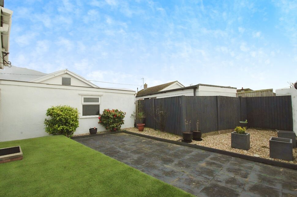 3 bedroom Detached Bungalow for sale, Cader Avenue, Kinmel Bay, LL18 £250,000